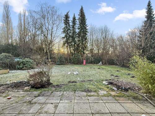 Garten mit unverbautem Blick ins Grüne - Baugrundstück in Bestlage von Hummelsbüttel - Bebaubar mit großzügigem Einfamilien- oder Doppelhaus