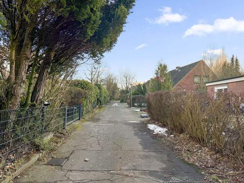 Ruhige Stichstraße mit nur drei Häusern - 