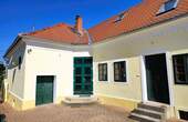 Eingang - Mehrfamilienhaus, Wohnhaus mit 183,00 m&sup2; in Körmend nah zum Kaufen