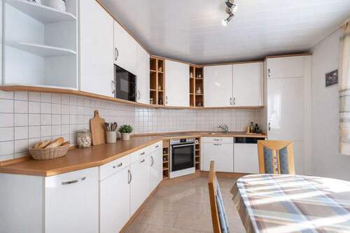 Wohnküche mit Esstisch - 