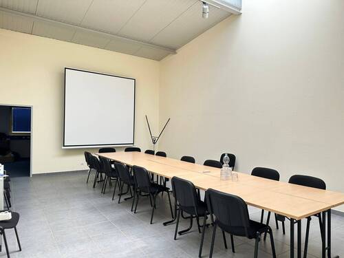 Besprechungszimmer - 4 Zimmer Büro in Zell (Mosel)