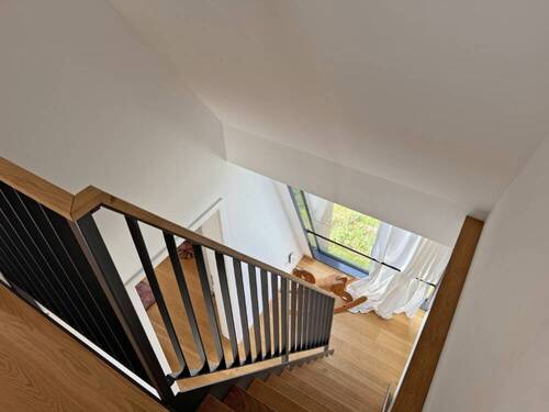 Treppe zum Dachgeschoss - 