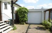 Garage - Einfamilienhaus mit 200,00 m² in Hameln zum Kaufen