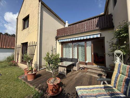 großzügige Terrasse... - 