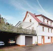 Einfamilienhaus in idyllischer Lage mit Garten - Unterreichenbach
