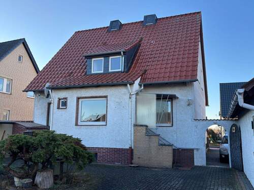 Rückseite - 5 Zimmer Einfamilienhaus zum Kaufen in Wolfsburg