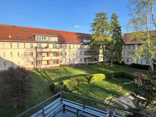 Balkonausblick_links - 