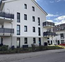 Moderne 3 Zimmer Wohnung mit Garage und Balkon unweit vom Zwenkauer See