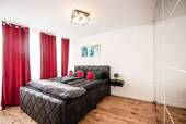 434119834_1607823809975590_2024505487639831548_n.jpg - Luxuriöse 2-Zimmer-Wohnung mit Balkon