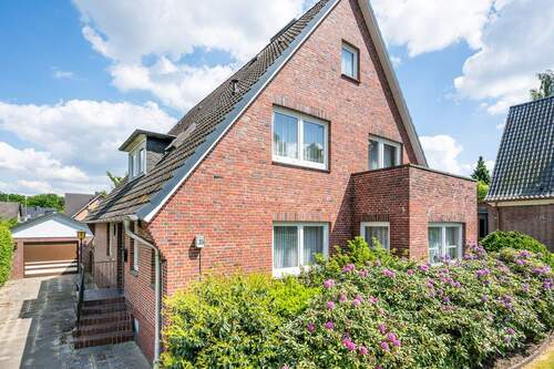 Ansicht - Einfamilienhaus mit 200,00 m² in Wentorf bei Hamburg zum Kaufen