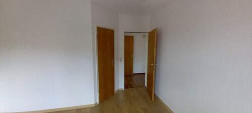 mit Abstellraum/begehbarem Kleiderschrank - 