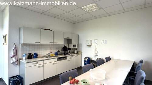 EG rechts - Aufenthalts. (insges. 5 Küchen im Haus) - 