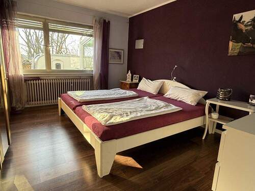 Schlafzimmer EG - 