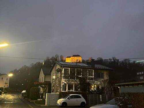 Mit Blick aufs Schloss - 