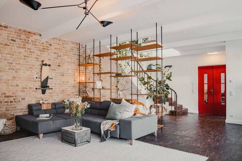 Weitere Ansicht Wohnbereich - 3 Zimmer Mehrfamilienhaus, Wohnhaus in Berlin