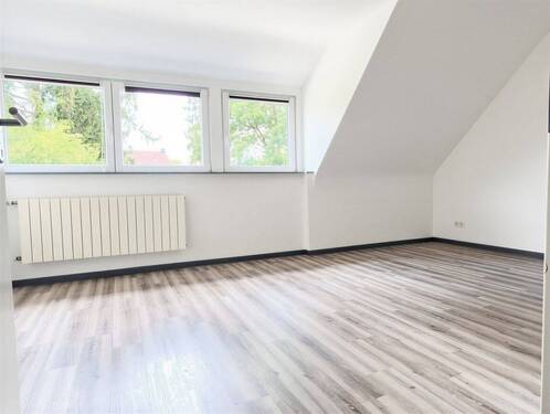 Zimmer 3 - 