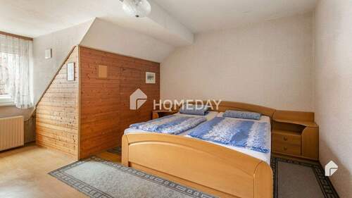 2. OG Elternschlafzimmer 1 - 