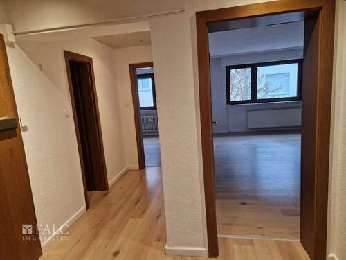 Flur - 3 Zimmer Etagenwohnung in Hanau