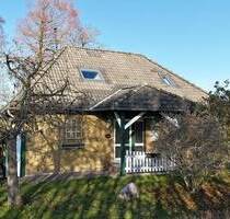 Ein Zuhause zum Wurzeln schlagen - Gepflegtes Einfamilienhaus in Osterrade