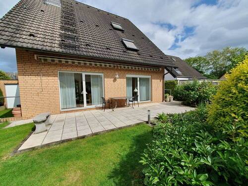 Außenansicht Garten 2 - 8 Zimmer Mehrfamilienhaus, Wohnhaus in Ratingen