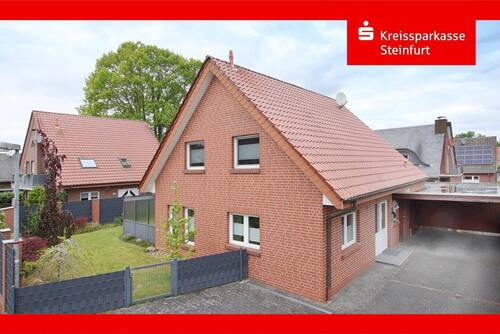Ansicht vorne - Einfamilienhaus im TOP-Zustand - 429.000,00&nbsp;EUR Kaufpreis, ca.&nbsp; 122,70&nbsp;m&sup2;&nbsp;Wohnfl&auml;che