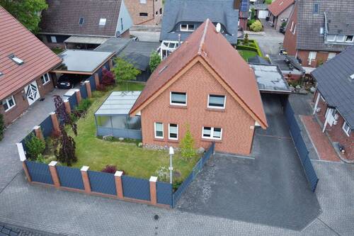 Straßenansicht - 