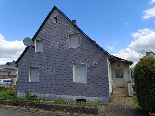 Außenansicht - 6 Zimmer Einfamilienhaus in Driedorf