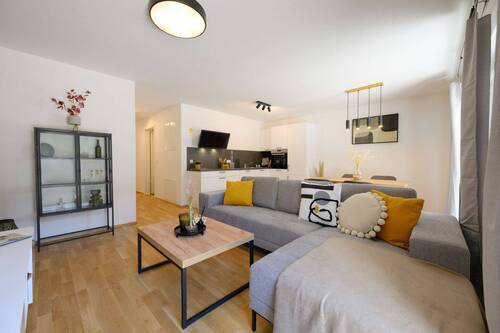 Schultheiss-2024-05-09_Musterwohnung-Erlangen-Bisc - 