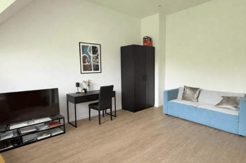 Arbeitsecke - 1 Zimmer Etagenwohnung in Düsseldorf
