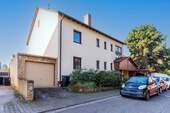 Front Ansicht Haus - 