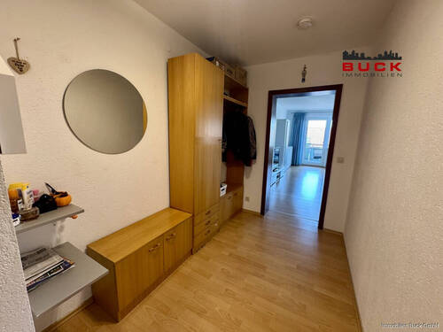 Eingangsbereich/Garderobe - 