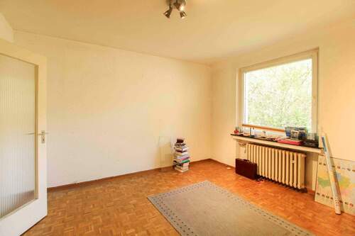 Zimmer - Einfamilienhaus mit 114,10 m&sup2; in Holzminden zum Kaufen