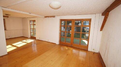 Wohnen - Einfamilienhaus mit 100,00 m&sup2; in Straubing zum Kaufen