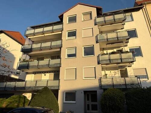 Hausansicht - 2 Zimmer Etagenwohnung zum Kaufen in Kassel