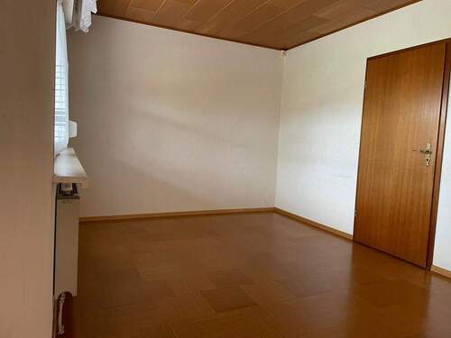 Arbeitsraum // Esszimmer im EG - 