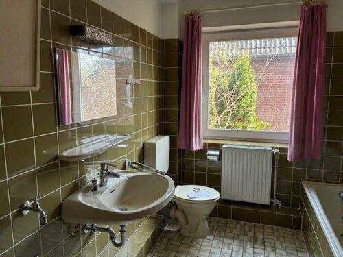 Bad - Doppelhaushälfte mit 105,00 m&sup2; in Schenefeld zum Kaufen