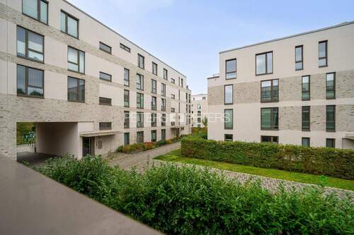 Innenhoflage - 4 Zimmer Etagenwohnung zum Kaufen in Hamburg