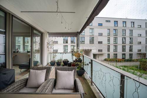 Loggia 1 - 