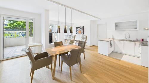 So wohnen Sie - 2 Zimmer Etagenwohnung zum Kaufen in Bad Reichenhall