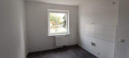 Beispiel Küche mit Fenster - Nachmieter gesucht... - 298,00&nbsp;EUR Kaltmiete, ca.&nbsp; 34,20&nbsp;m&sup2;&nbsp;Wohnfl&auml;che