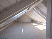 Mansardenzimmer ohne Stehhöhe - 