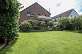 Rückansicht - 6 Zimmer Mehrfamilienhaus, Wohnhaus zum Kaufen in Korschenbroich