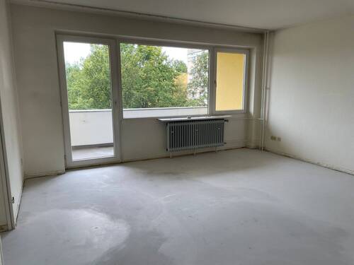 Zimmer 1 - 2 Zimmer Etagenwohnung zum Kaufen in Berlin