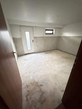 Zimmer 2 - 