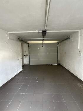 Garage - 