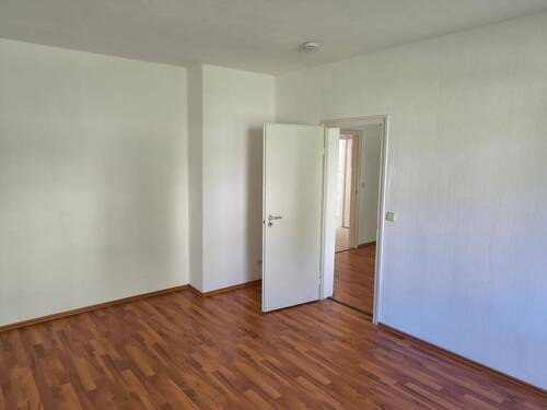 Schlafzimmer - Etagenwohnung mit 45,50 m² in Regis-Breitingen zur Miete