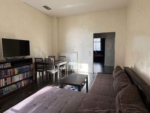 Wohnzimmer mit frz. Balkon - 