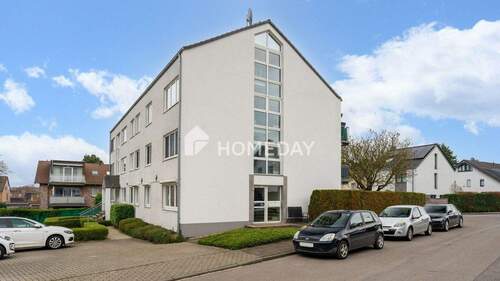 Außenansicht 5 - 4 Zimmer Etagenwohnung zum Kaufen in Eschweiler