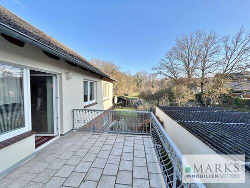 Balkon Wohnzimmer - Einfamilienhaus mit 80,00 m&sup2; in Lübeck zum Kaufen