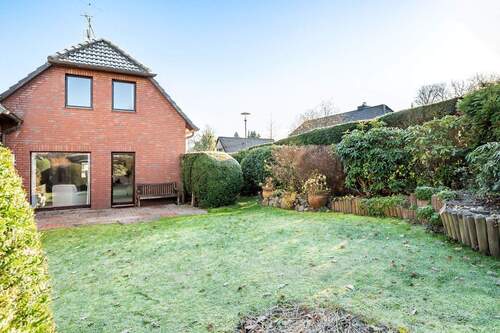 Ein Zuhause zum Wohlfühlen - Gepflegte DHH auf ca. 380 m² West-Grundstück in gewachsener Umgebung von Reinbek